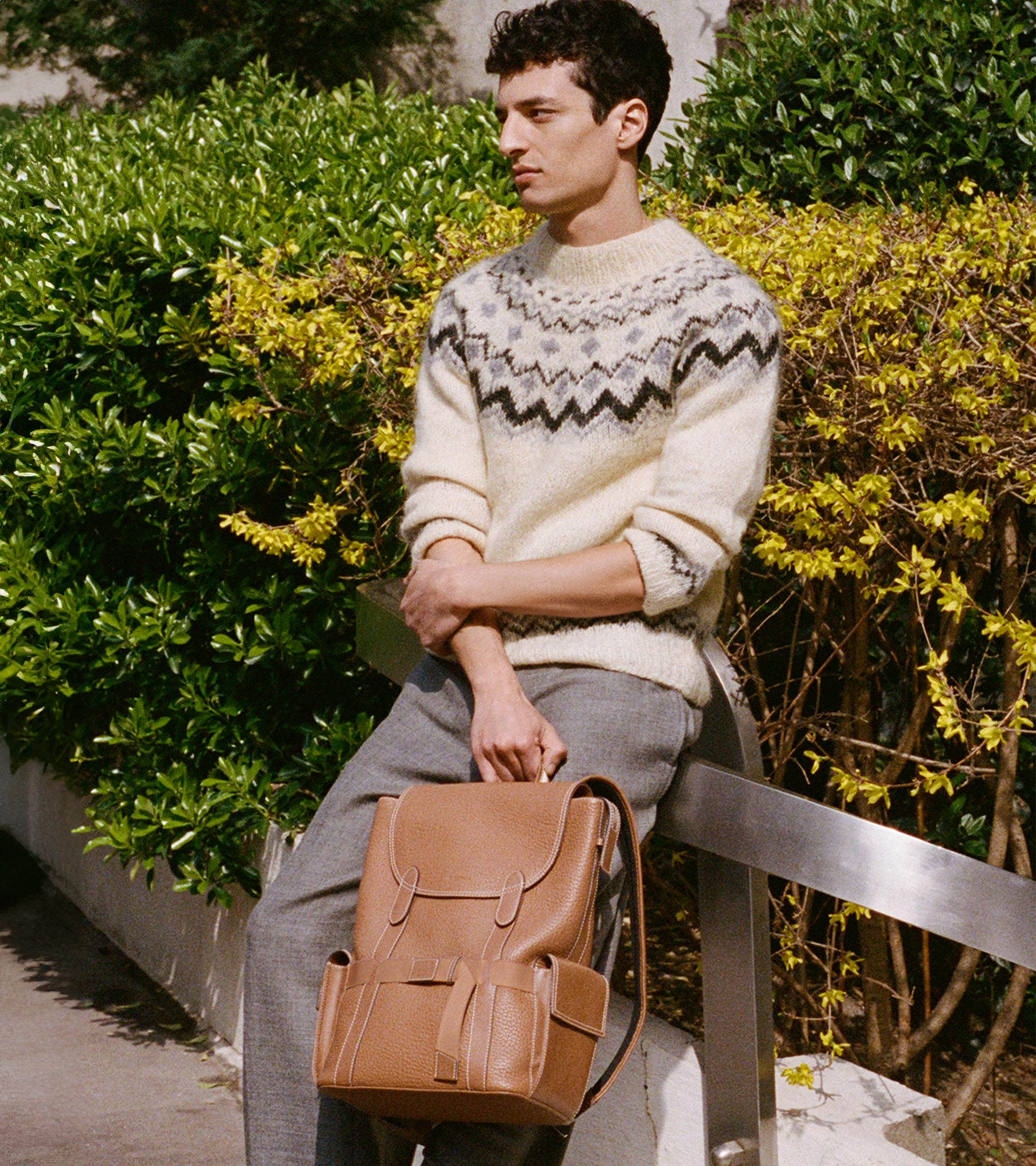 Sac à dos à rabat Noah en cuir grain buffle et cuir lisse