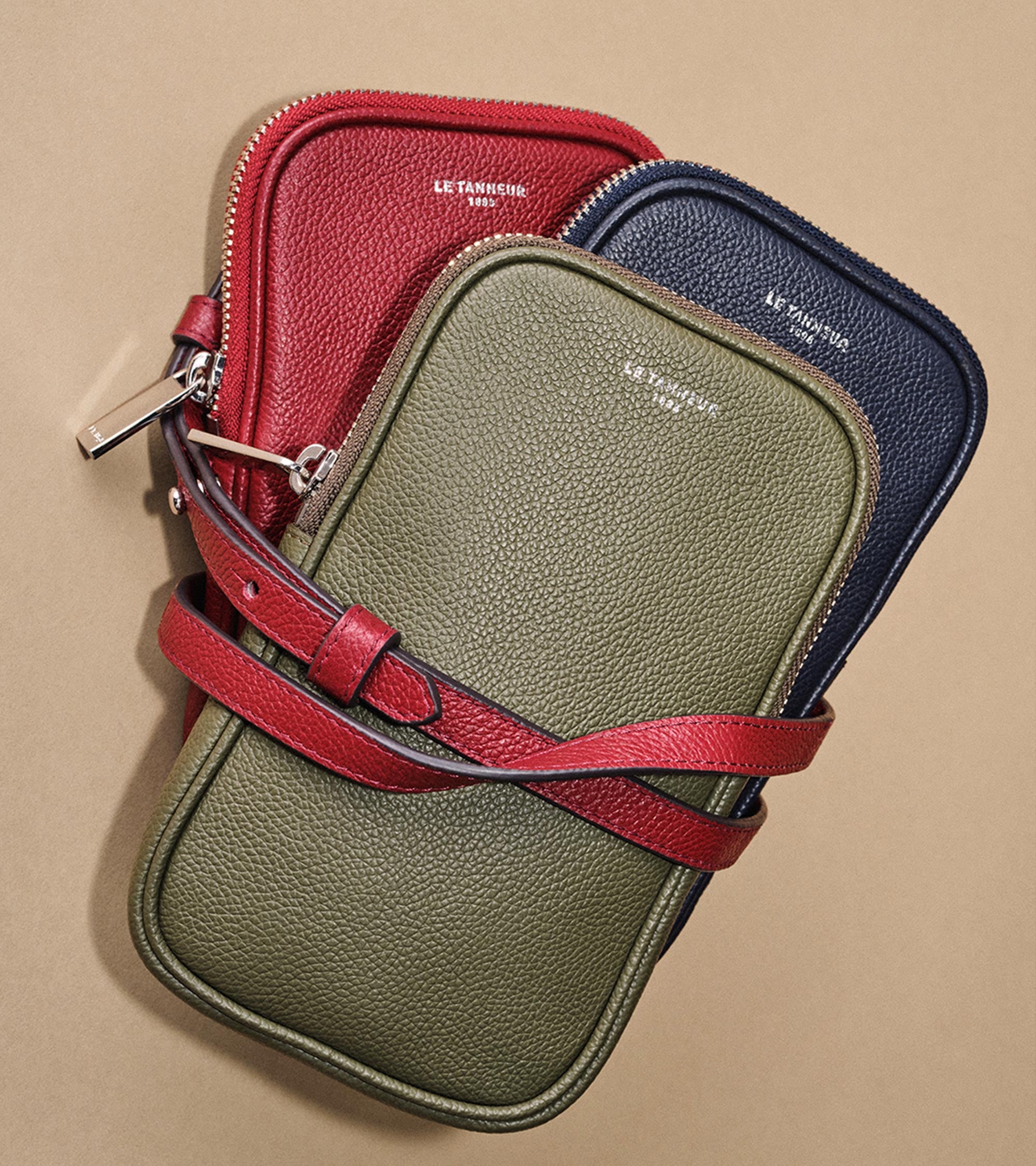 Etui téléphone en cuir grainé