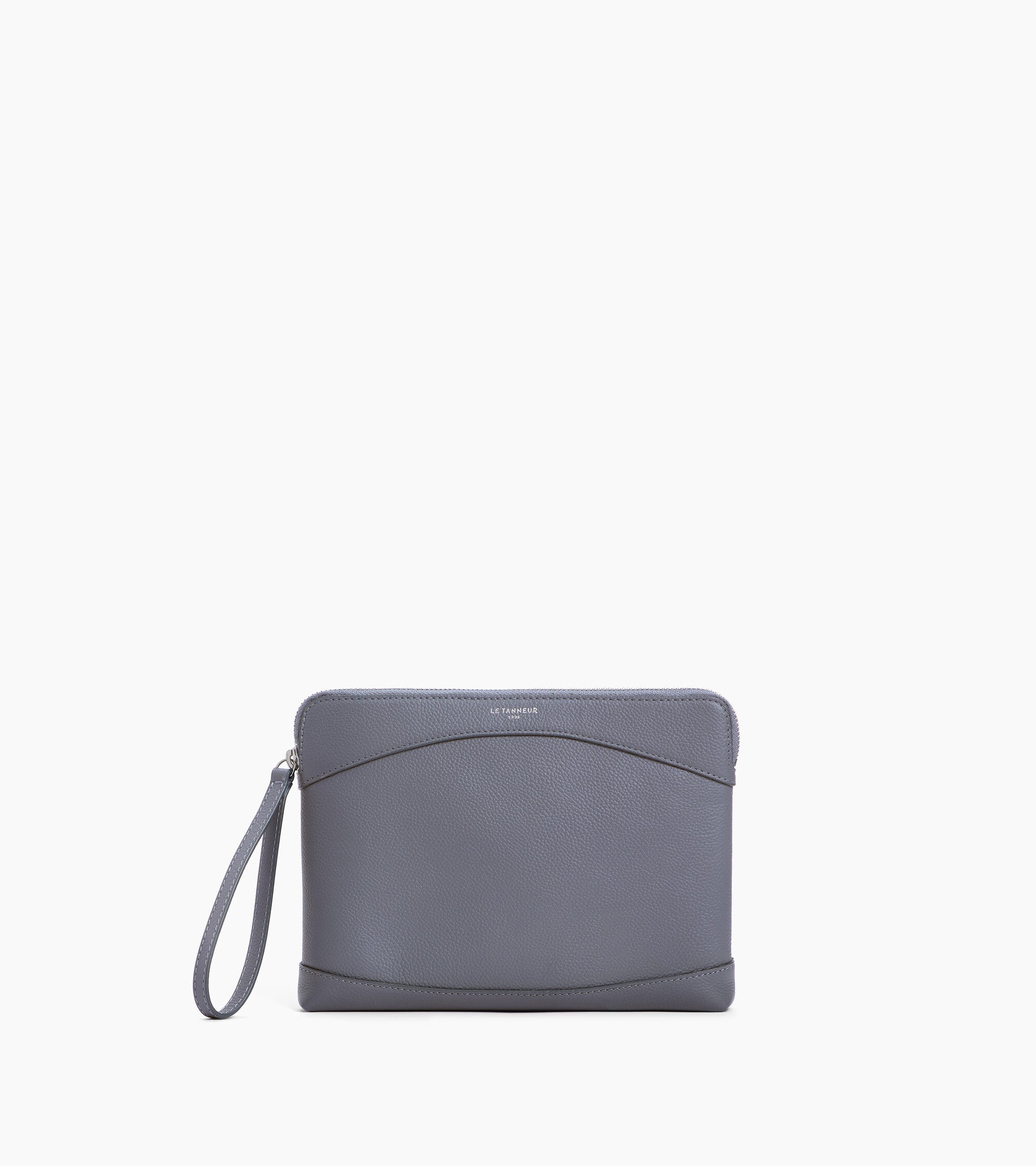 Kleine Tasche aus genarbtem Leder mit Reißverschluss