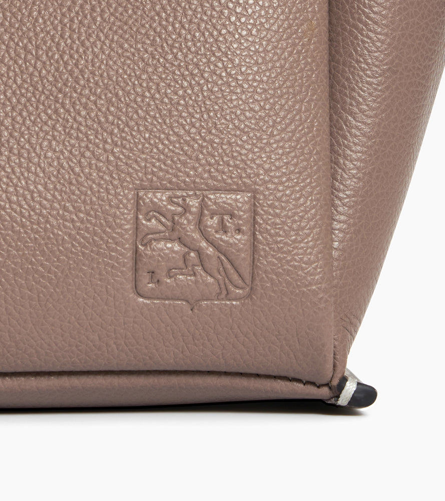 Pequeño bolso Elena de cuero texturizado
