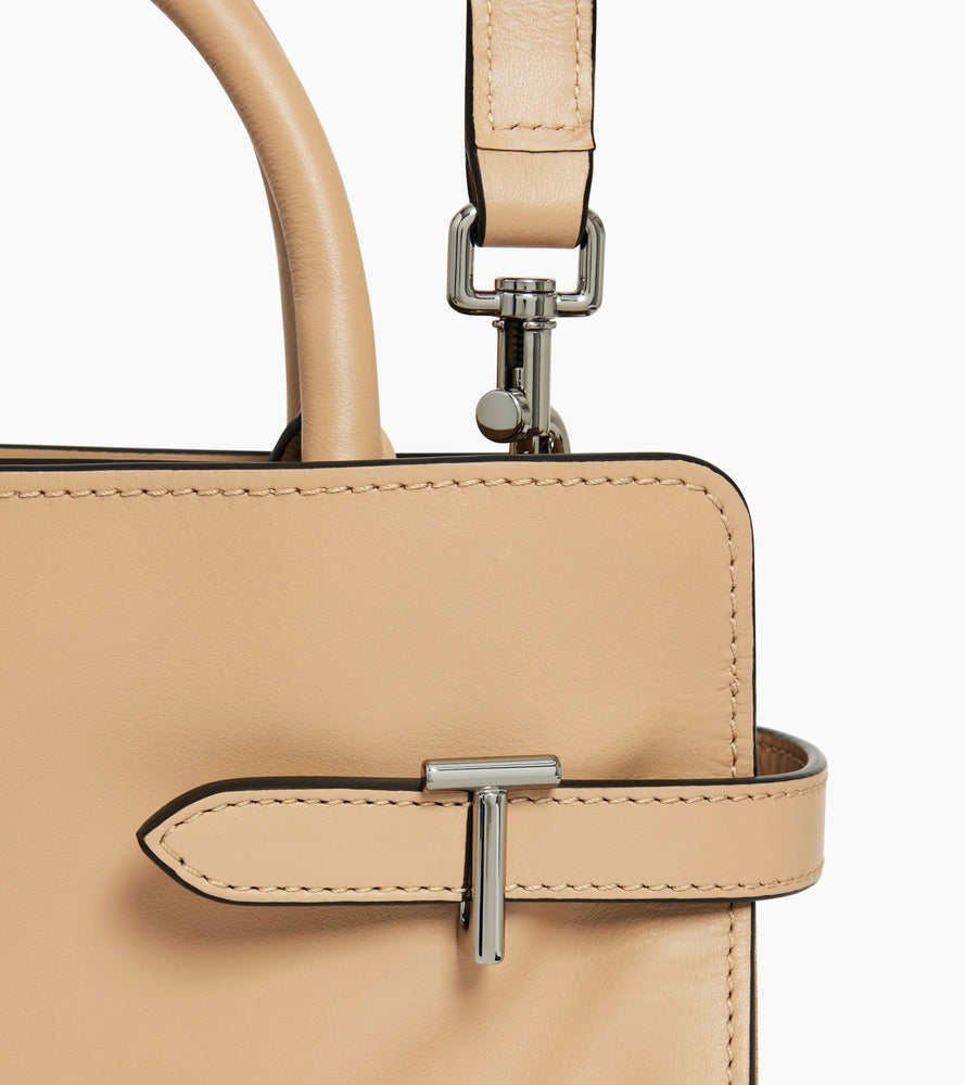 Mittelgroße Handtasche Emie aus Glatt- und Nubukleder