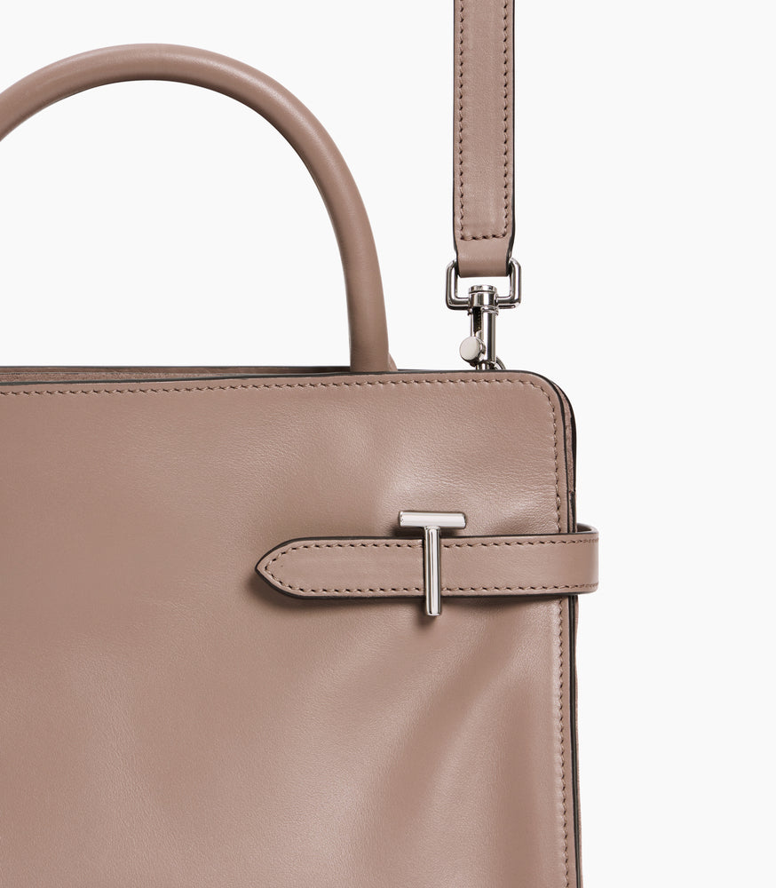 Bolso mediano modelo Emie de piel granulada y nobuk