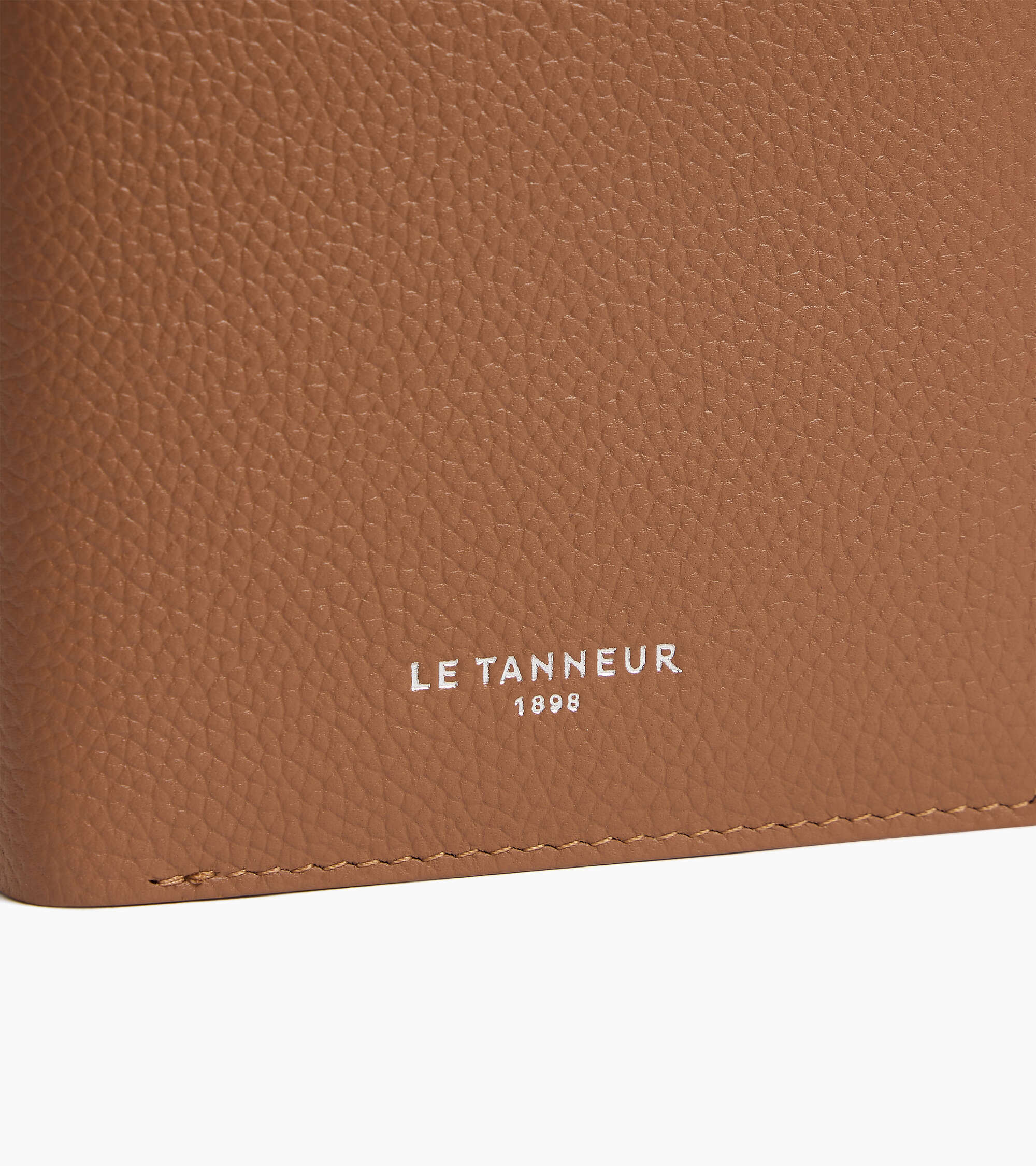 Mittelgroße Brieftasche im Hochformat mit Reißverschluss Lucien aus genarbtem Leder