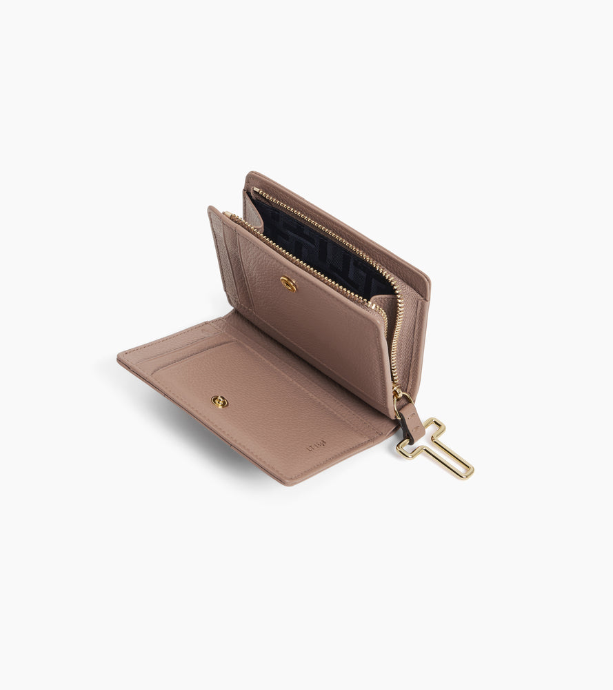 Cartera pequeña Juliette de cuero granulado
