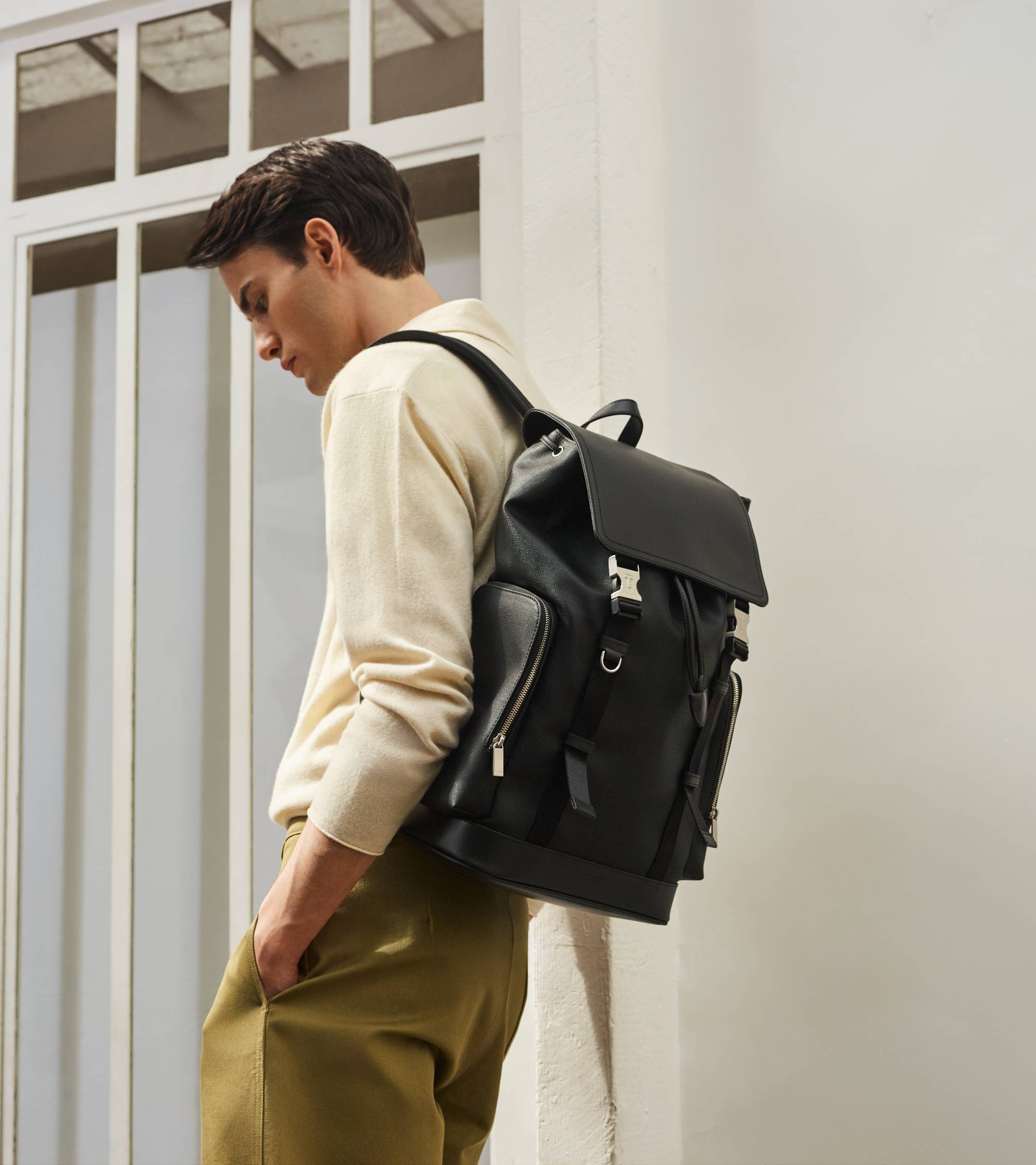 Rucksack Maurice aus beschichtetem Canvas mit Klappe