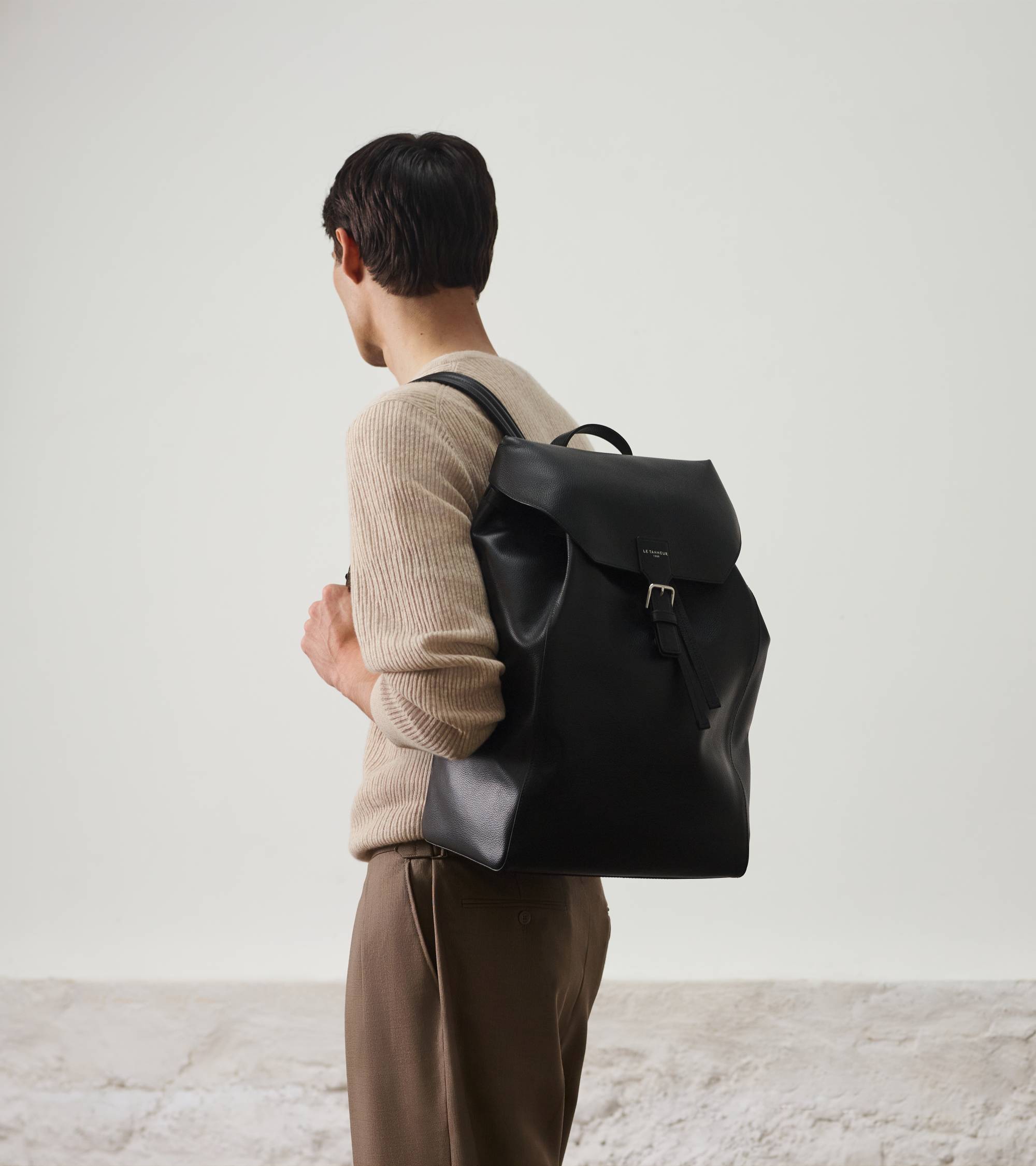 Rucksack mit Klappe Emile aus genarbtem Leder