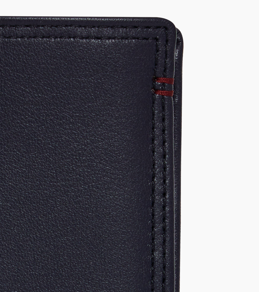 cartera vertical mediana con cremallera de 2 secciones de piel lisa